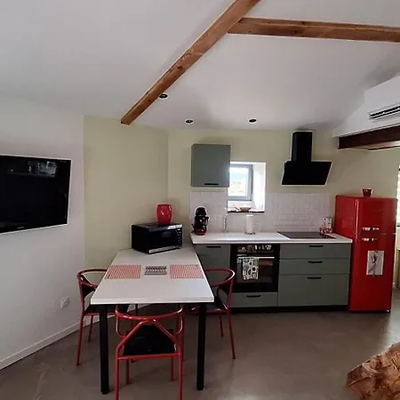 Holiday home De Village 2p, Terrasse De Toit Et Jacuzzi Privatif
