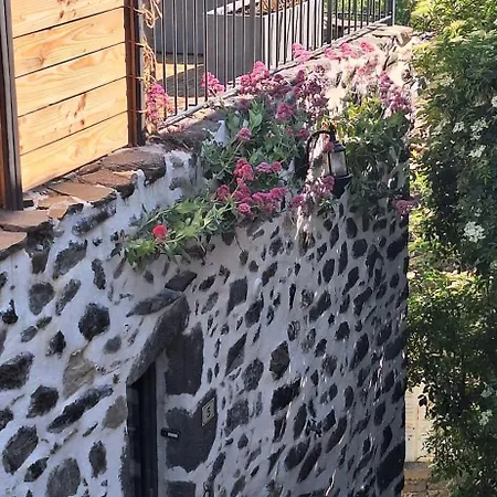 De Village 2p, Terrasse De Toit Et Jacuzzi Privatif * Aubignas